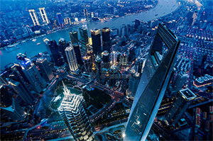 Smile Leading： Performance Arts in Shanghai